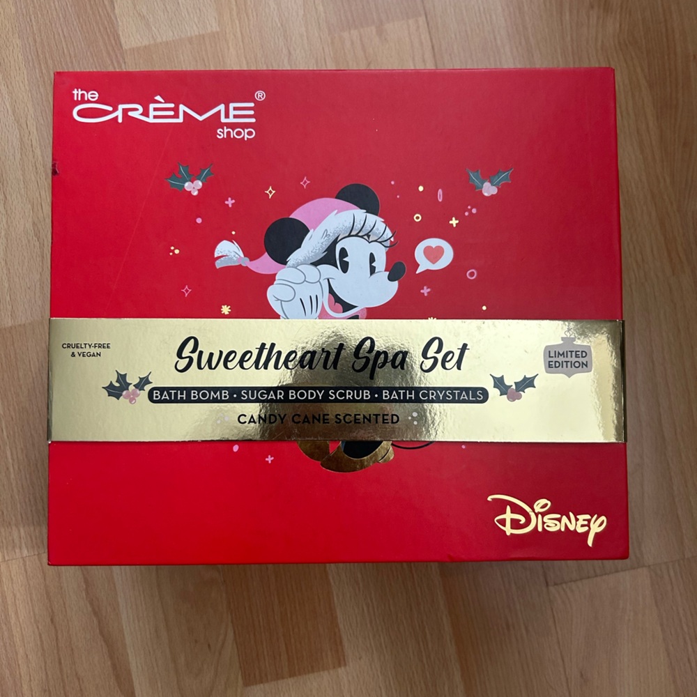 Crème Sweetheart Spa Set